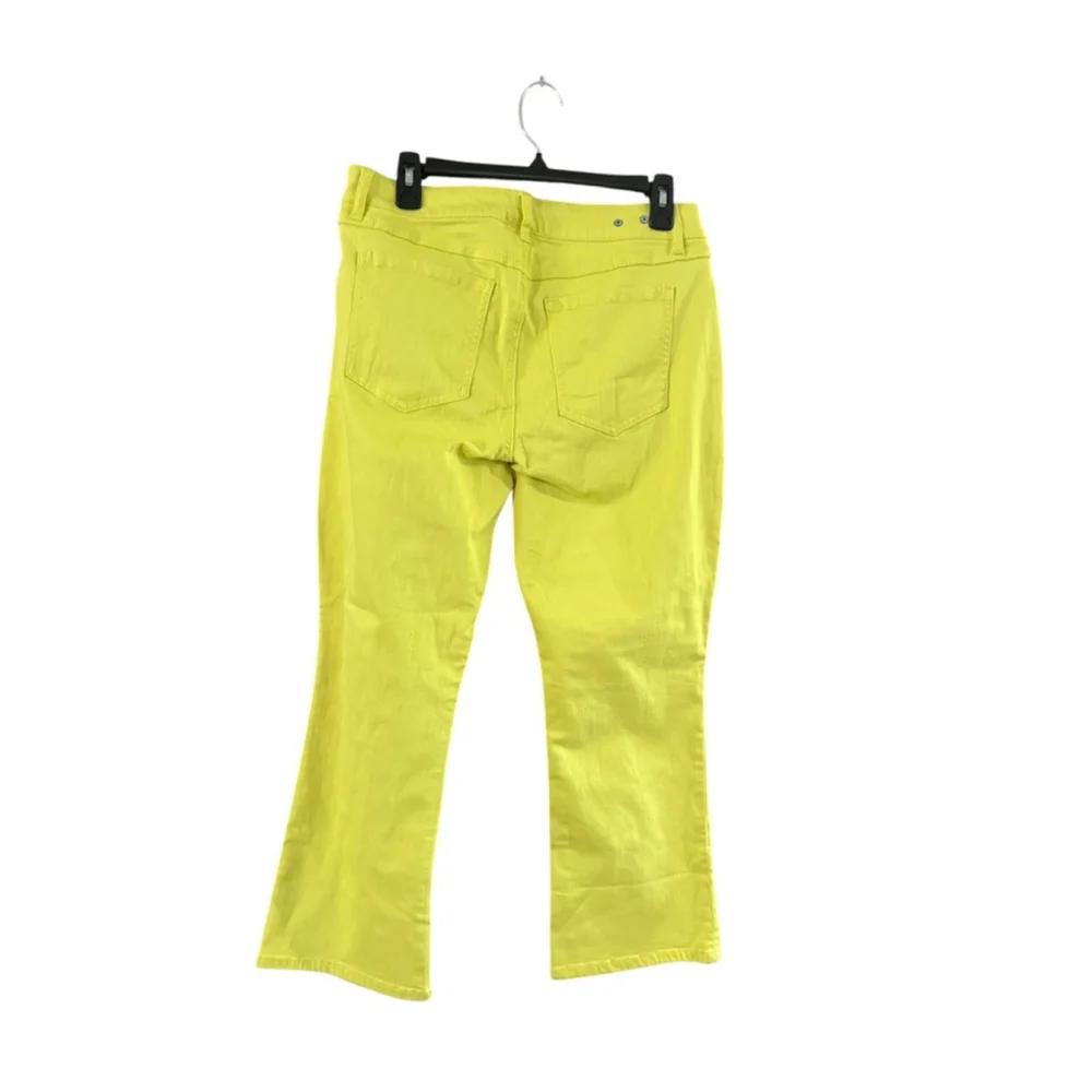 Women's Cabi Kick Flare Jeans Size 8 Yellow